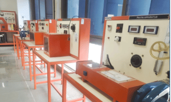 Bajaj Institute of Technology Wardha Laboratory photo 6